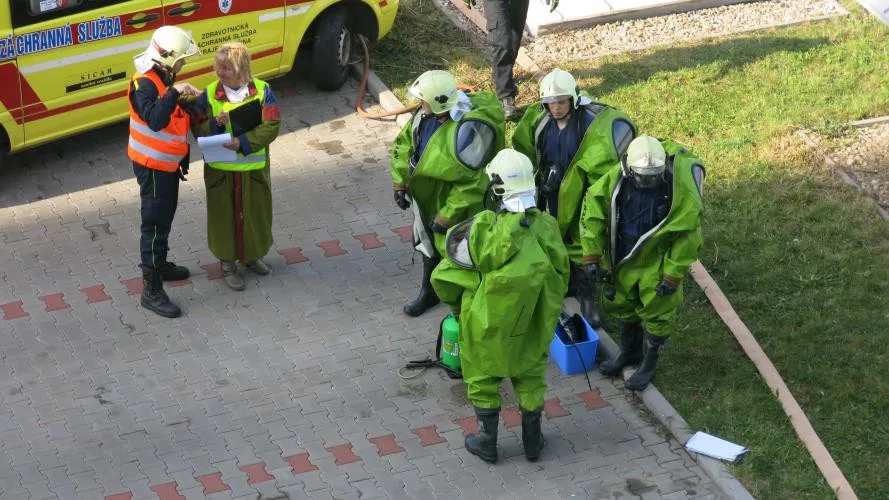 Ebola-049