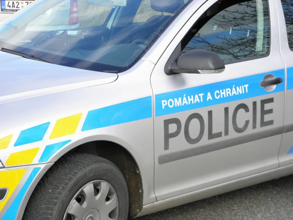 20151026_policie auto