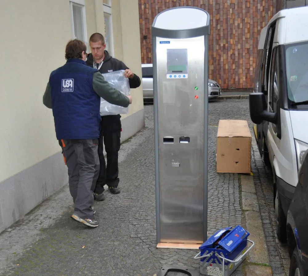 Nové parkovací automaty v centru Pelhřimova