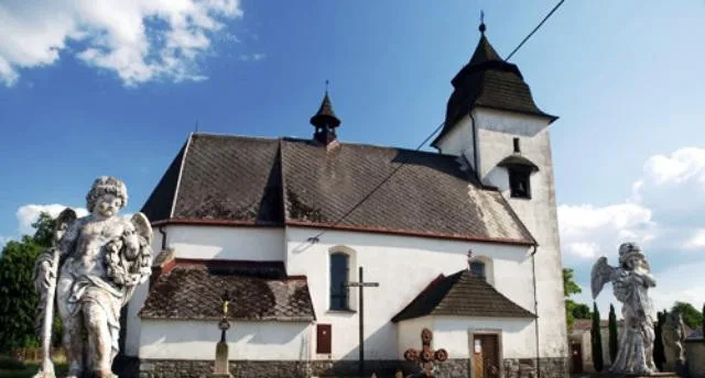 Kostel Nanebevzetí Panny Marie v Číhošti