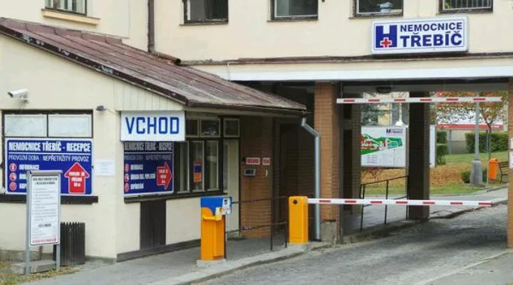 Změny v dopravní situaci v areálu třebíčské nemocnice
