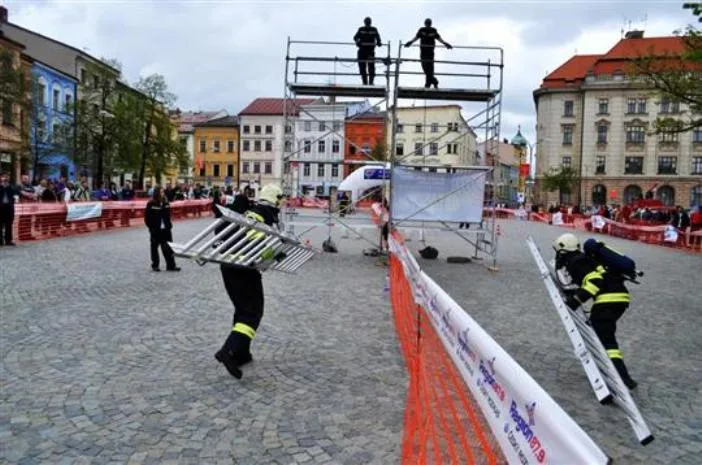 Ve víceboji si to v Jihlavě rozdají hasiči a hasičky. Vše proběhne v dýchacích přístrojích