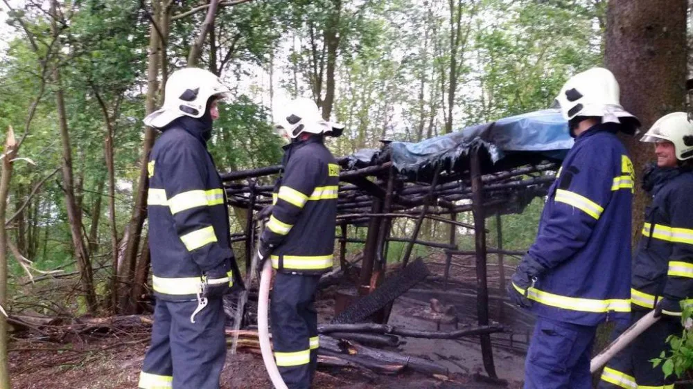 V Batelově na Jihlavsku hořel bunkr pro děti, zasahovaly tři hasičské jednotky