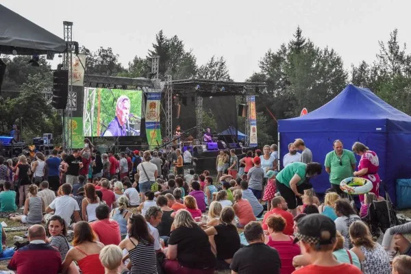 KULTURNÍ TIPY: Jihlavsku vévodí páteční ČeřínekFest, v kurzu budou i další hudební produkce