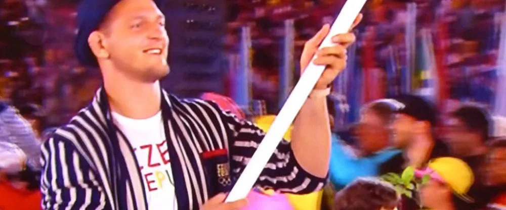 Vlajkonoš Lukáš Krpálek přivedl českou výpravu na olympijský zahajovací ceremoniál