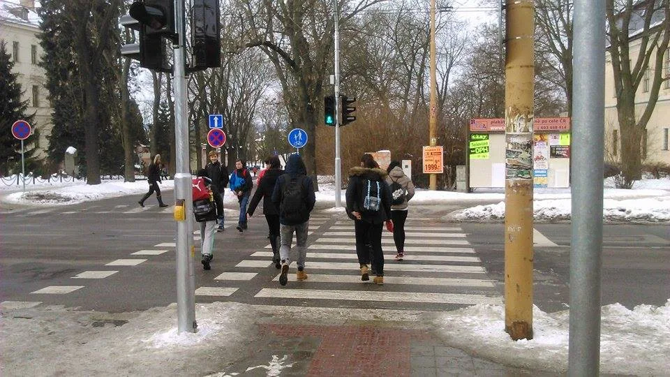 Jihlava má další světelnou křižovatku. Semafory u autobusového nádraží již fungují