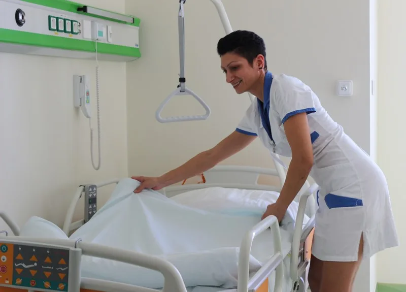 V zelené barvě a vonící novotou. Otevřelo se zrekonstruované páté patro jihlavské nemocnice