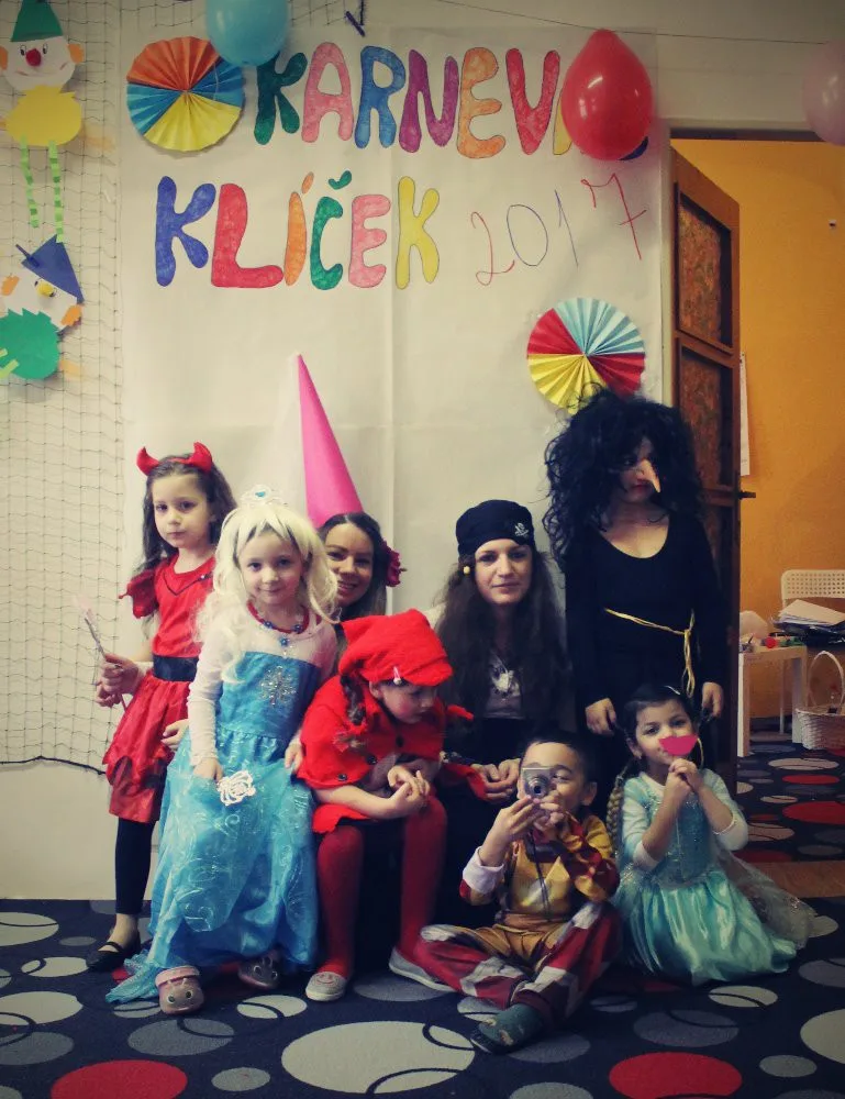 Jihlavský Klíček zažil svůj první karneval. Nechyběl fotokoutek, pohádky a soutěže