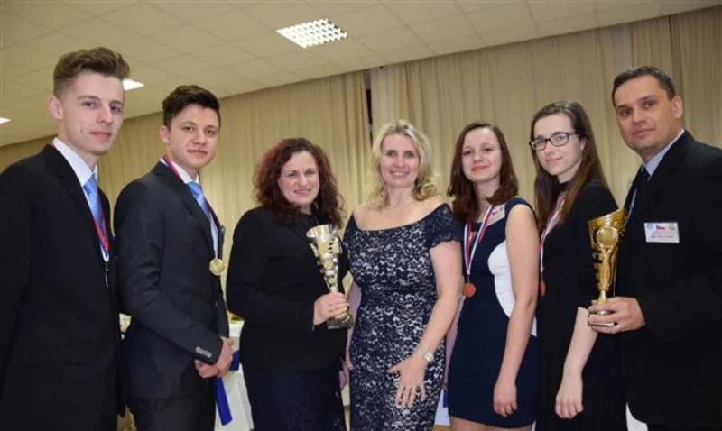 Třebíčští mladí kuchaři brali stříbro a bronz na mezinárodním Gastrofestivalu v Nitře