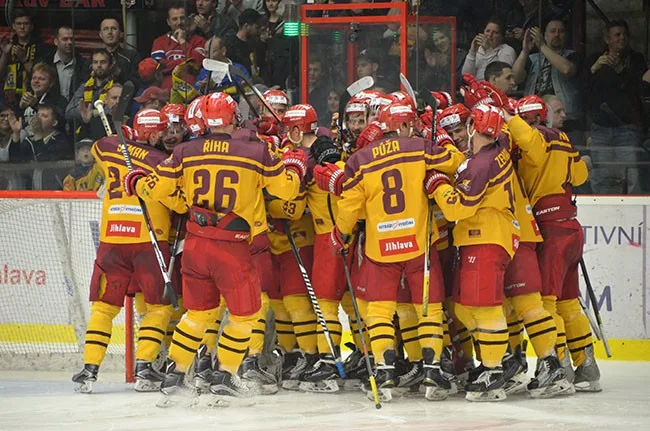 Dukla Jihlava znovu za dva body! Proti Karlovým Varům byla v nájezdech stoprocentně úspěšná