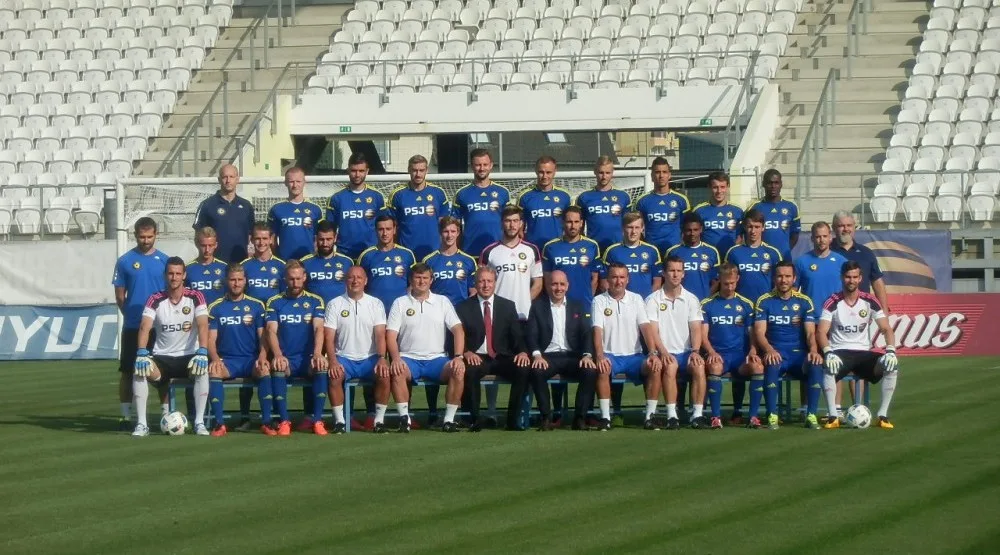 Kraj Vysočina daruje dva miliony korun jihlavským fotbalistům z FC Vysočina