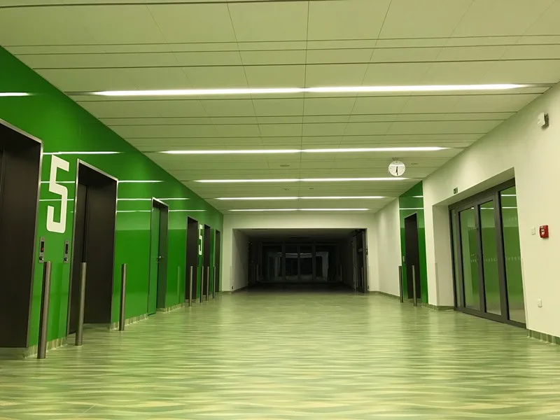 V jihlavské nemocnici probíhá stěhování. Polovina nového pavilonu už slouží pacientům