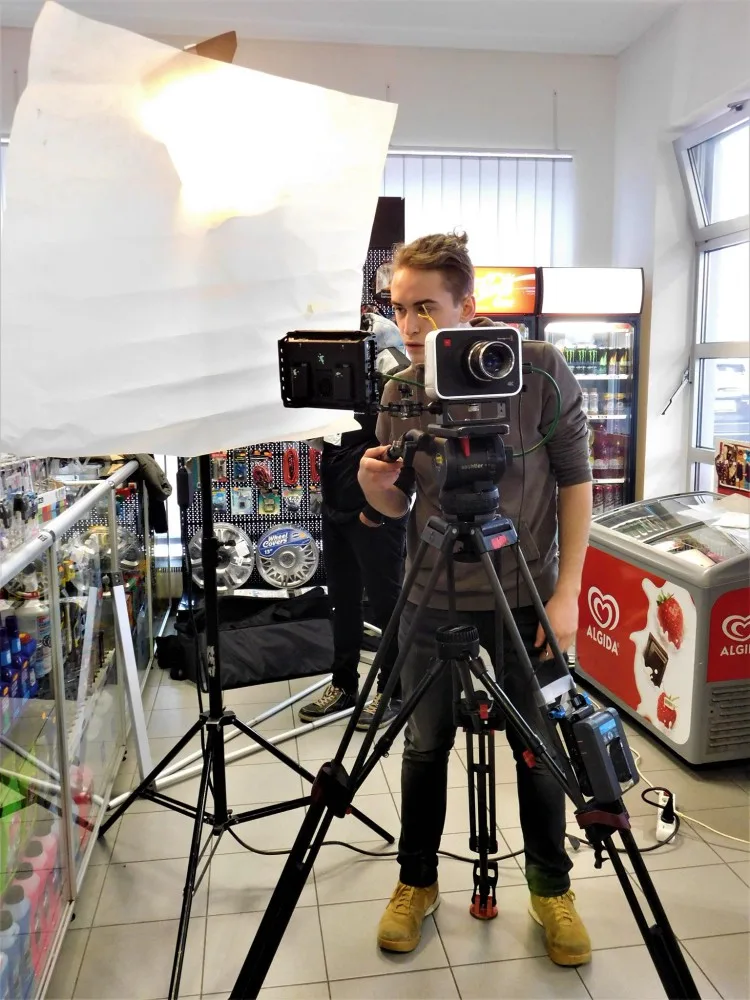 Nejmladší český scenárista pochází z Jihlavy. V červenci mu v televizi poběží seriál