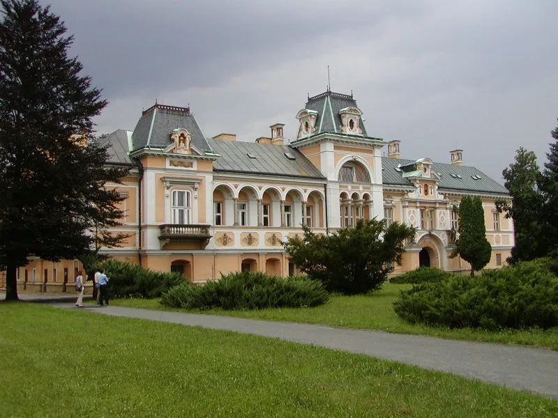 Zámek ve Světlé nad Sázavou