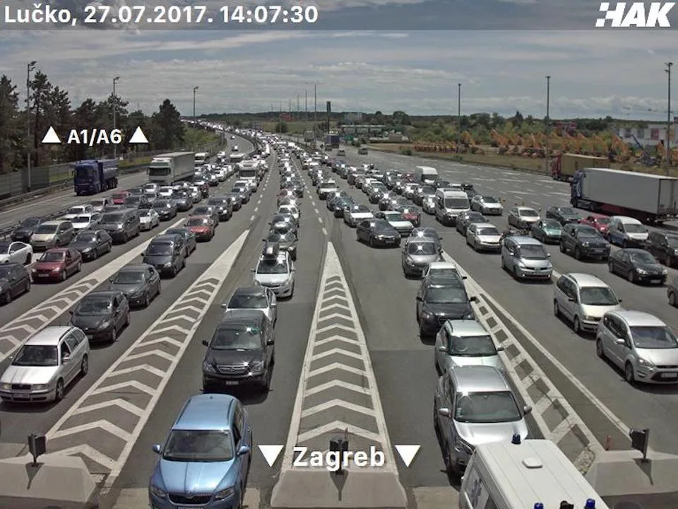 Mýtná brána Záhřeb Lučko