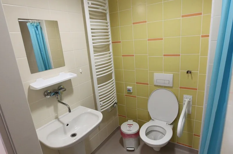 Čtyři opravená patra interního pavilonu jihlavské nemocnice už slouží pacientům