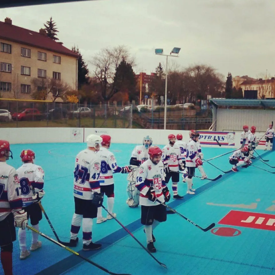 Flyers nestačila v městském derby střelecká převaha, béčku SK podlehli 1:4  
