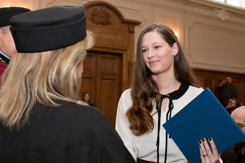 Na VŠPJ v úterý proběhnou promoce, absolventům budou předány bakalářské diplomy