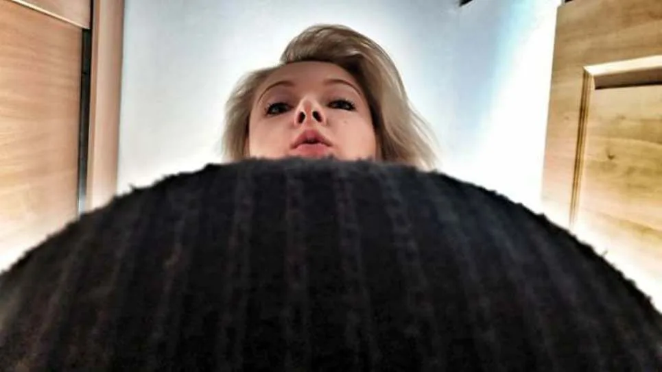 MATKA NA TAHU: Sněz si mě! Ozývá se z lednice