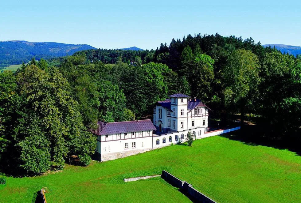 Božská voda a sto let tradice. Spa Resort Libverda zve na pohodu s wellness i procedurami