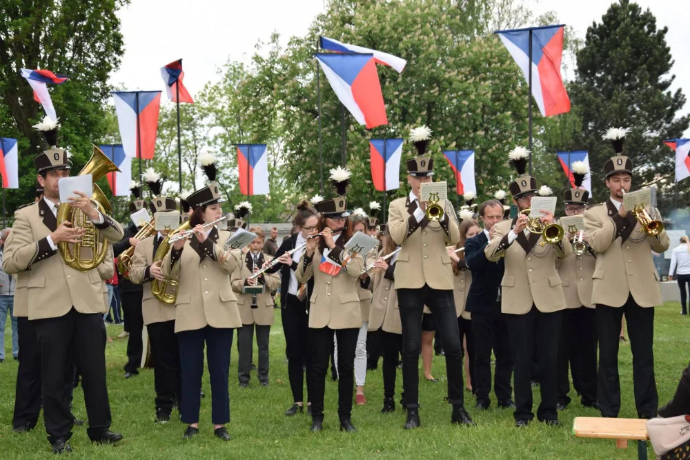 Jihlava si piknikem v parku připomněla letošní stoleté výročí republiky