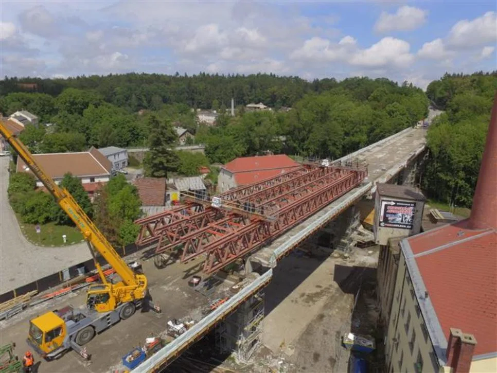 Stav mostu v polovině května 2018