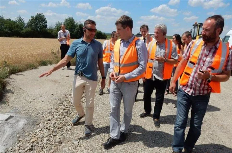 Dopravní experti z Vysočiny a Dolního Rakouska si vyměňovali zkušenosti v Retzu