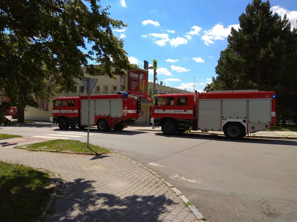 V bedřichovské restauraci se vzňal rozpálený olej, zasahovat museli dvě hasičské jednotky