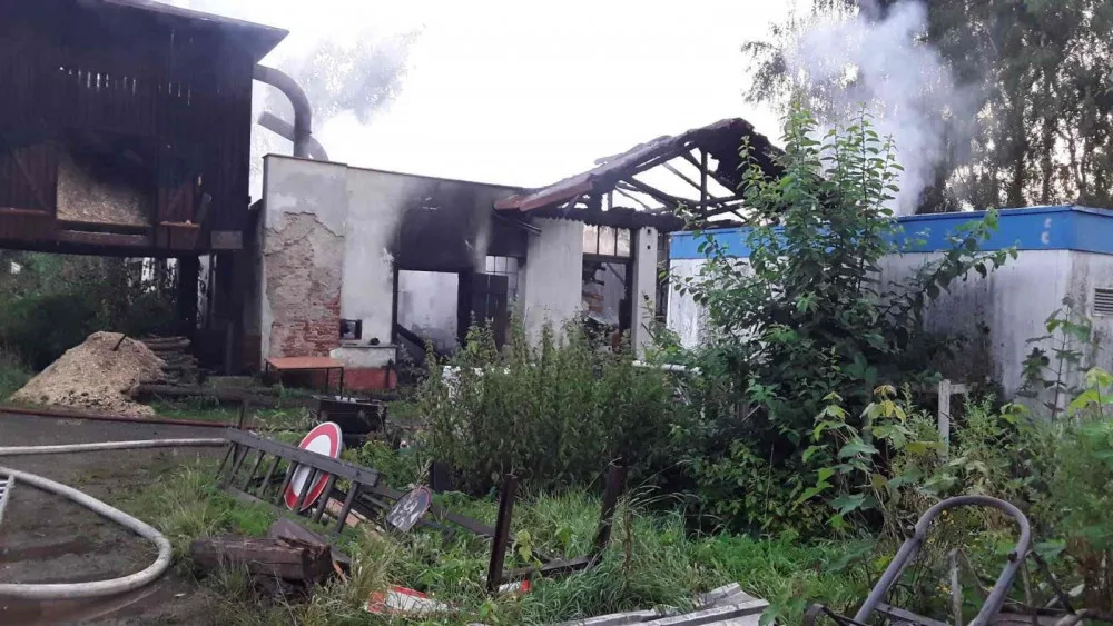 V Humpolci v noci hořela truhlárna. Škoda byla vyčíslena na patnáct milionů korun