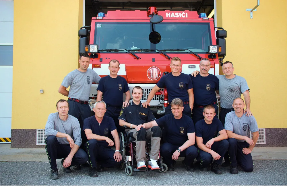 Pelhřimovští hasiči chtějí pomoci kolegu Vaškovi, který byl po úrazu upoután na vozík