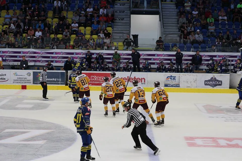 Vstup do prvoligové sezóny nevyšel dle představ, Dukla prohrála v Přerově