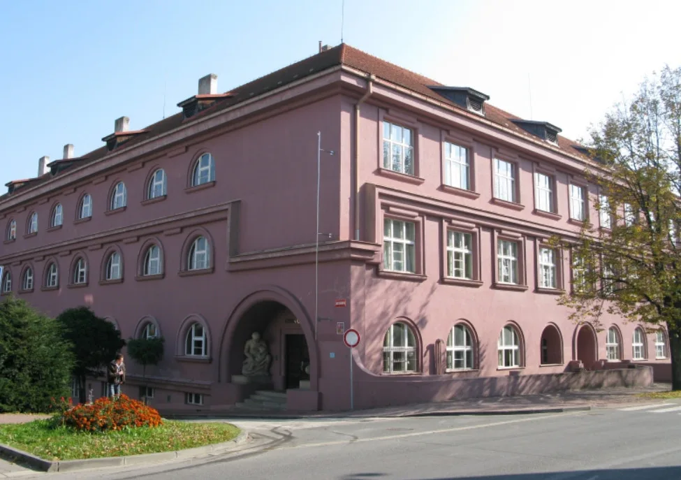 Gymnázium v Pelhřimově