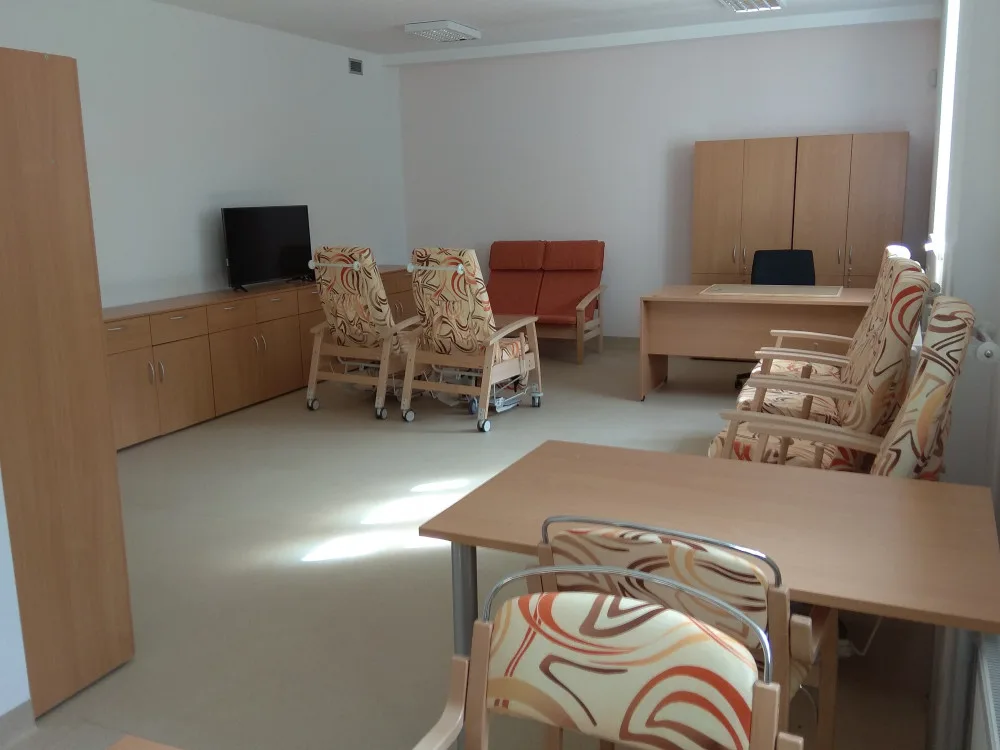 FOTO: Konečně v novém. Denní stacionář na Žižkově ulici se dočkal kompletní rekonstrukce