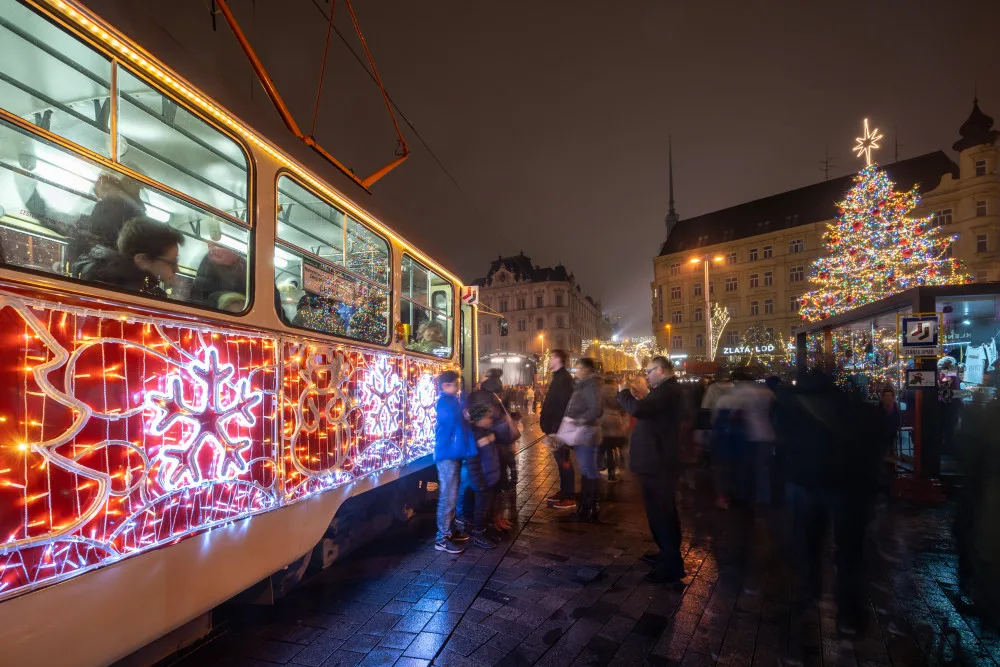 Vánoční šalina (po brněnsku tramvaj)