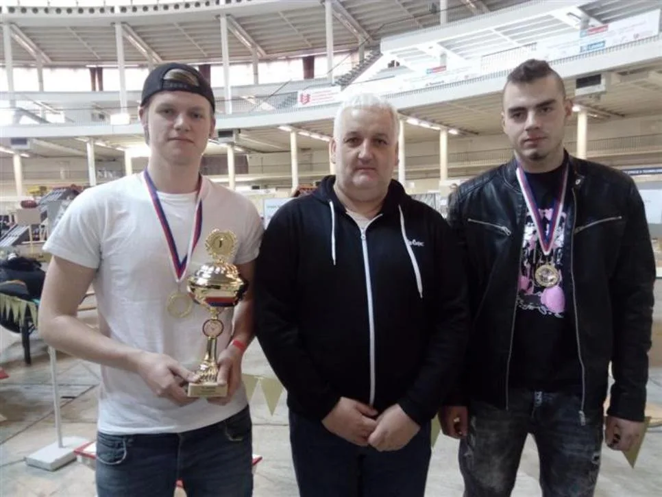 Dva klempíři z jihlavské stavebky se stali mistry ČR. Na soutěži v Brně nenašli konkurenci