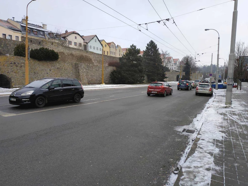 Rozšíření Hradební ulice uzavře vjezd do jihlavského City Parku