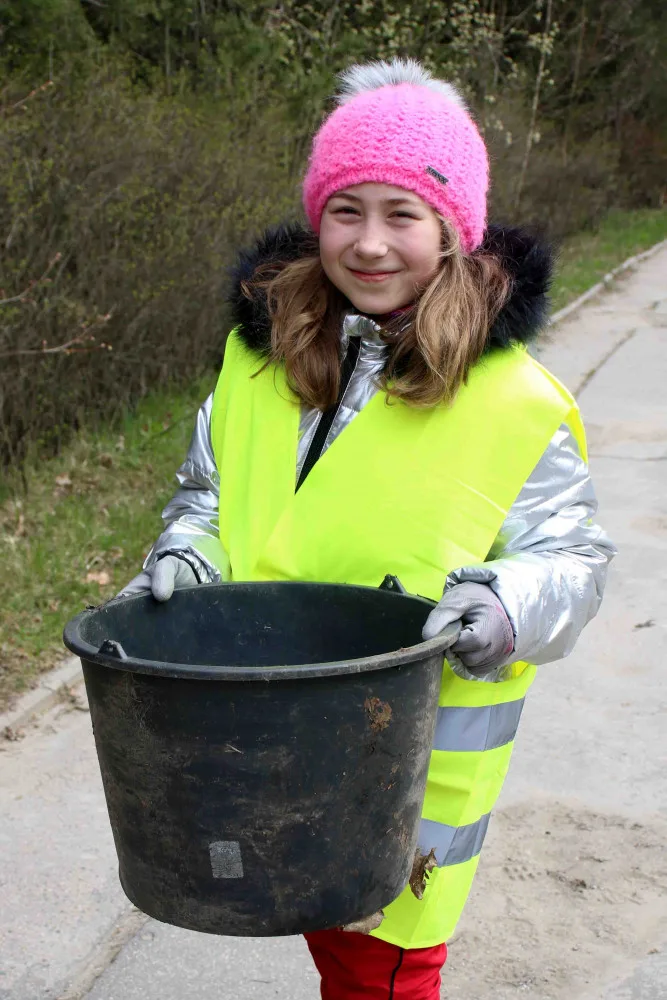 Do akce "Čistá Vysočina" se zapojili i zaměstnanci jihlavského Bosche, z přírody vynesli přes půl tuny odpadků