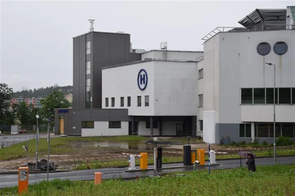 Modernizace třebíčské nemocnice: Etapu demolice vystřídala etapa budování