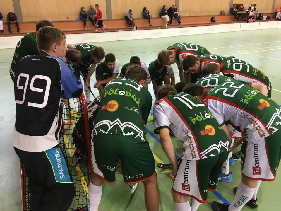 Do nové sezóny v nových dresech! Muži i ženy SK Jihlava vstupují do svých florbalových soutěží