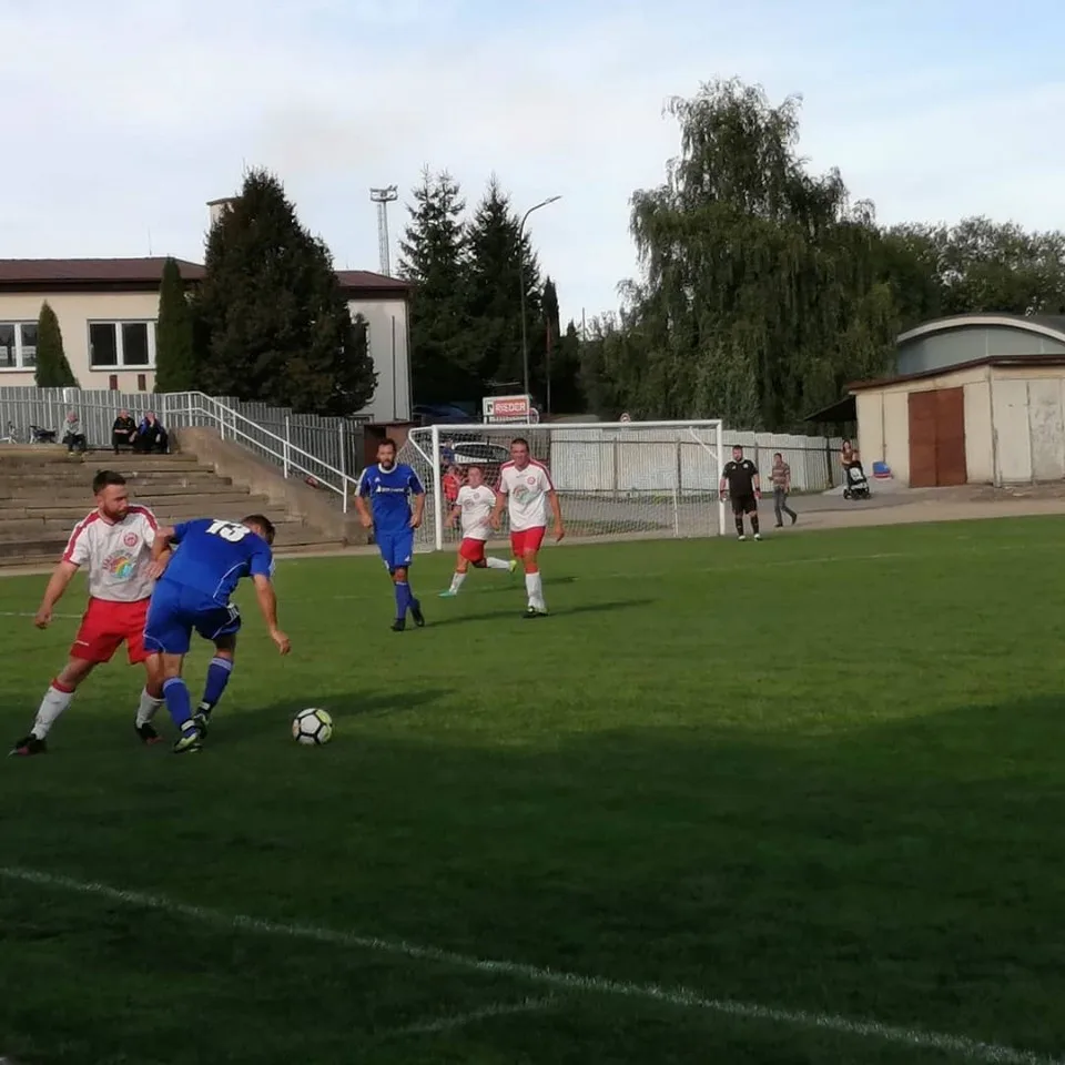 Čtyřgólový Diviš vystřílel Bedřichovu první výhru v krajském přeboru