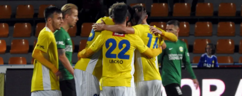 Jihlavští fotbalisté slaví důležité vítězství nad Sokolovem