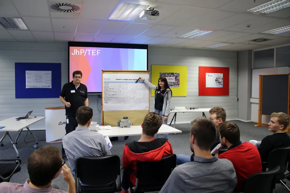 V jihlavském Boschi proběhl High-Tech Day. Studenti poznali firmu, výrobu a moderní technologie