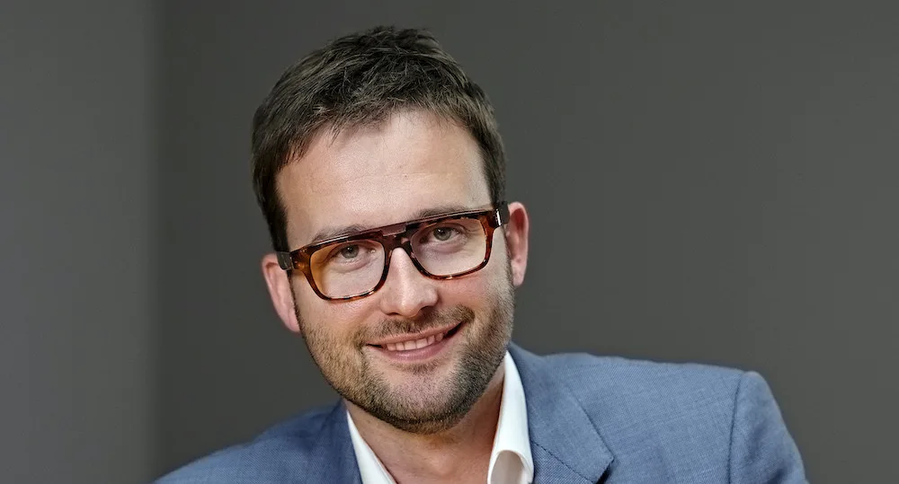 Finanční gramotnost mají Češi v DNA, stačí ji jen rozvinout. V bezkontaktních platbách jsme na špici, říká šéf Mastercardu
