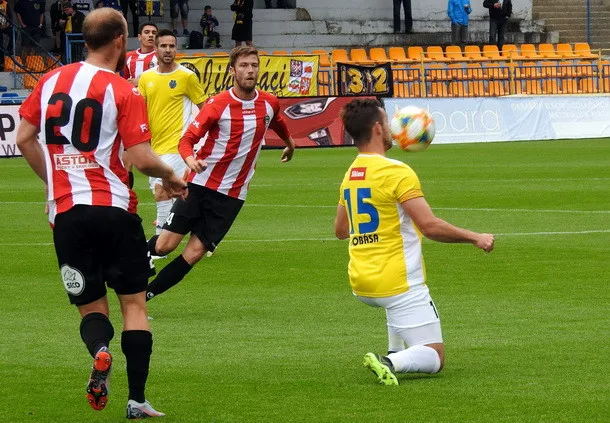 První liga se už vzdaluje, Vysočina prohrála i v klíčovém duelu se Žižkovem