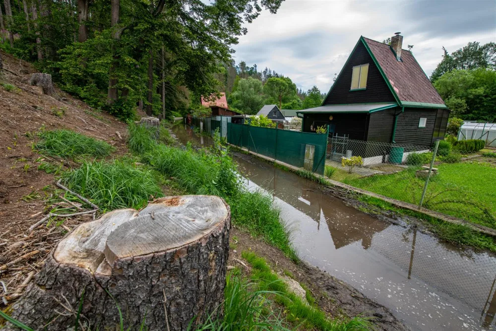 Deště zneprůjezdnily cyklostezku do Luk, od pondělí bude kvůli opravě uzavřena