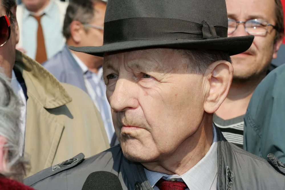 Zemřel bývalý komunistický funkcionář Miloš Jakeš. Bylo mu 97 let