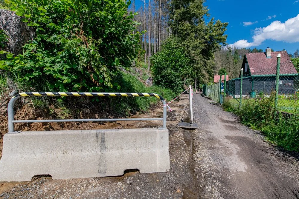 Cyklostezka na Luka je již průjezdná, kompletní oprava se provede mimo hlavní sezónu