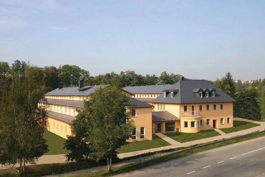 Zemřel další nakažený z Alzheimercentra. Onemocněla i praktická lékařka z Jihlavska