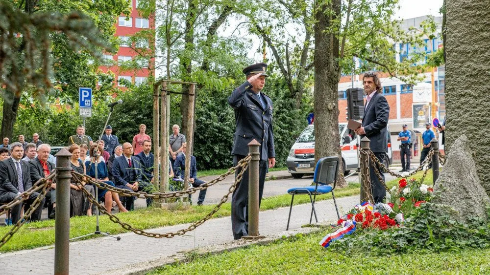 Jihlava si u památníku připomněla popravy politických vězňů