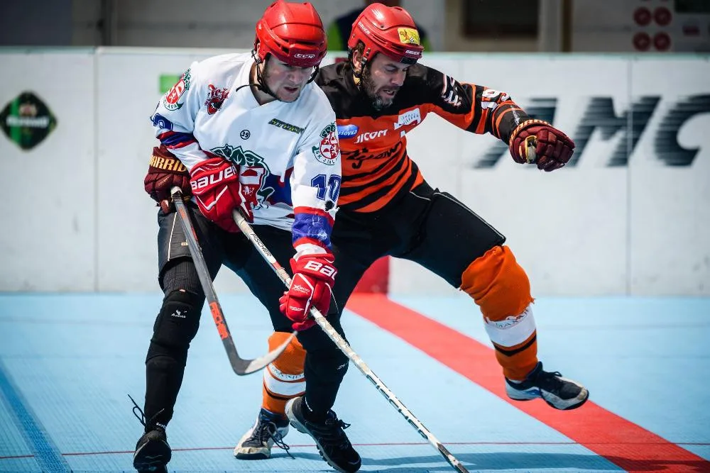 Jihlavské hokejbalové derby ovládl SK, městského rivala Flyers porazil 5:2